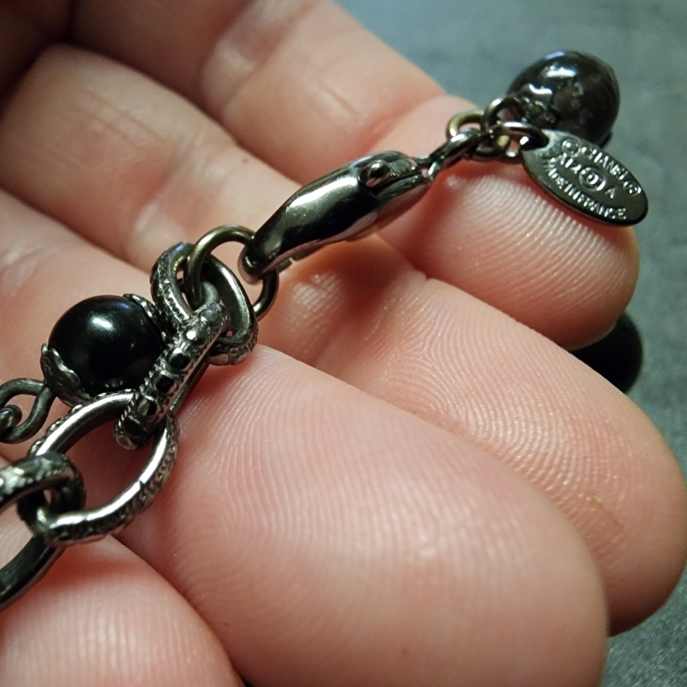 CHANEL Elegant Silver and Blue Beaded Necklace - Picture 5 of 5